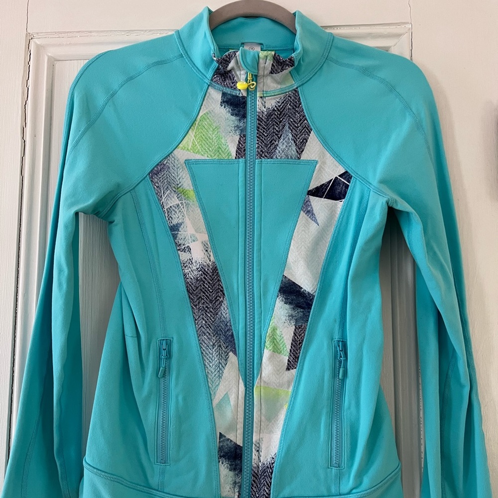 SOLD ... Ivivva sz 14